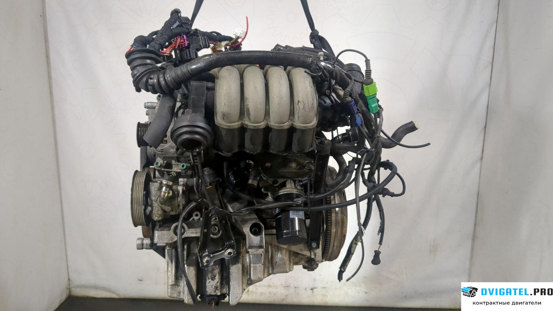 Двигатель Audi A4 B6 2000 - 2004 ALT 2 л., Бензин, Инжектор, артикул 9141533