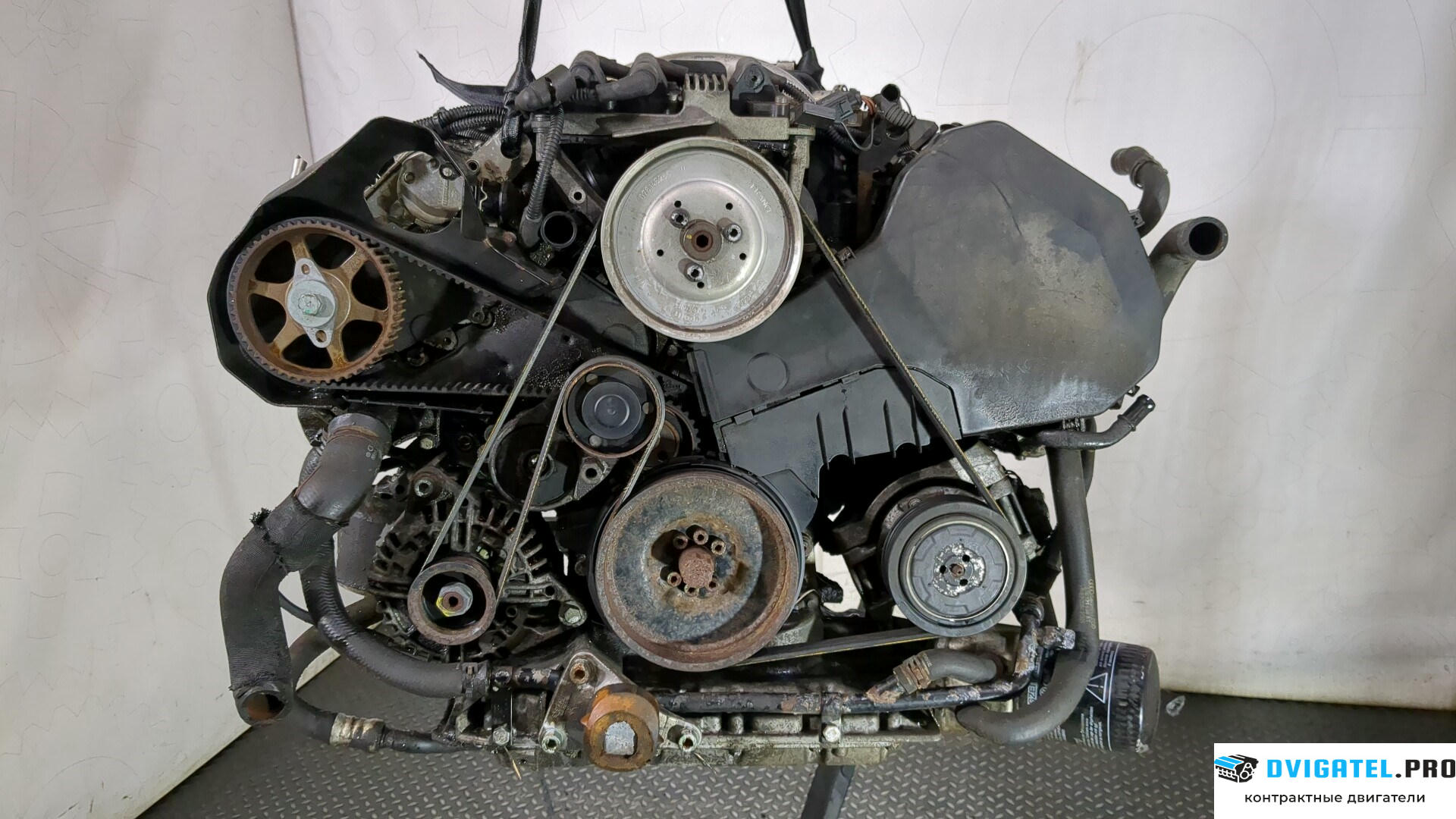 Двигатель Audi A4 B6 2000 - 2004 BDV 2.4 л., Бензин, Инжектор, артикул 8849424