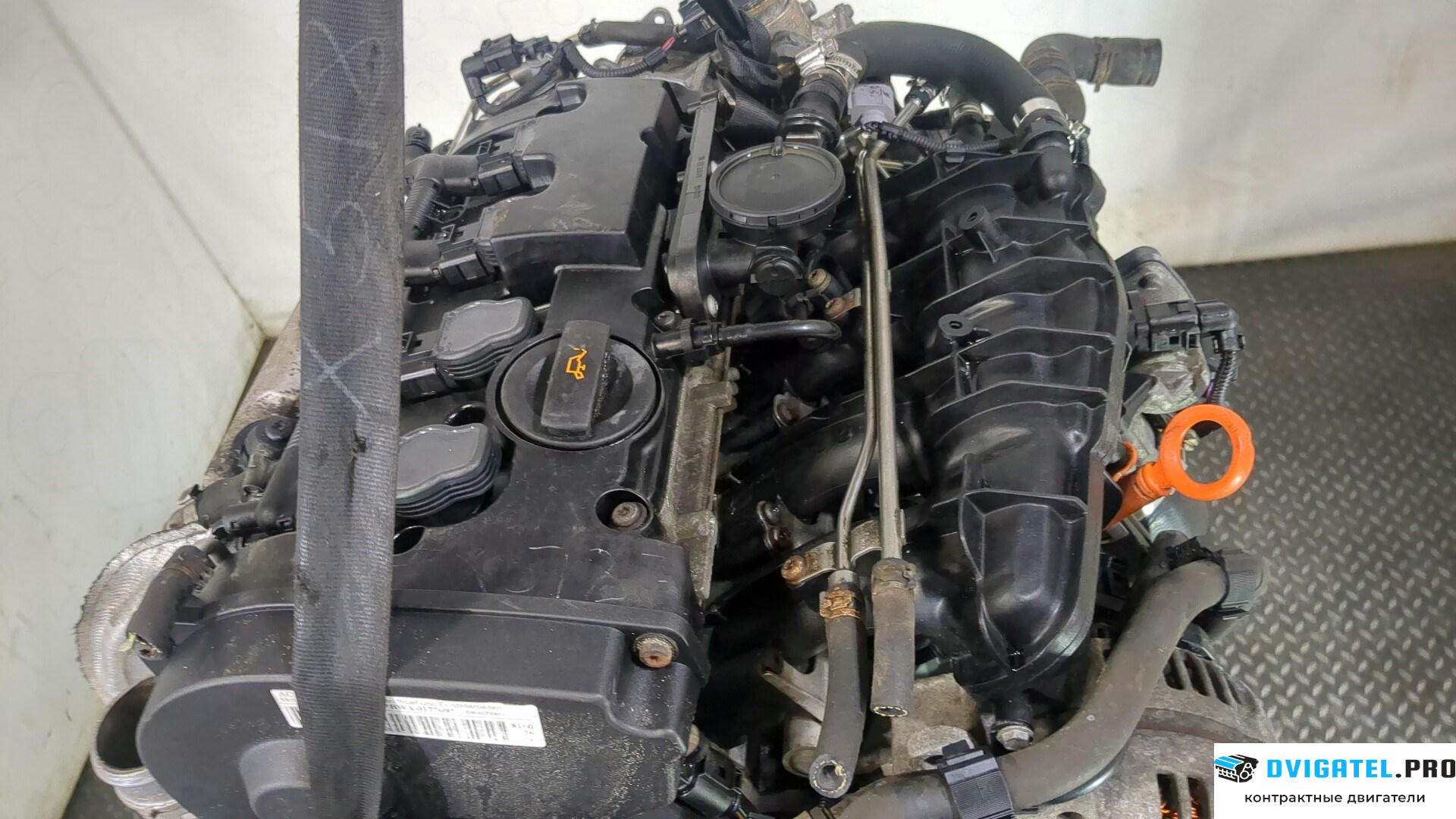 Двигатель Skoda Octavia A5 2004 - 2008 BWA 2 л., Бензин, FSI, артикул 9122716