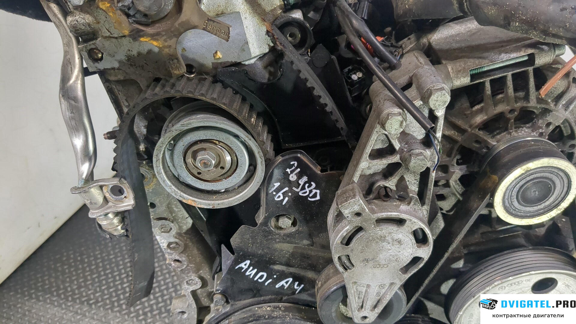 Двигатель Audi A4 B6 2000 - 2004 ALZ 1.6 л., Бензин, Инжектор, артикул 9022865