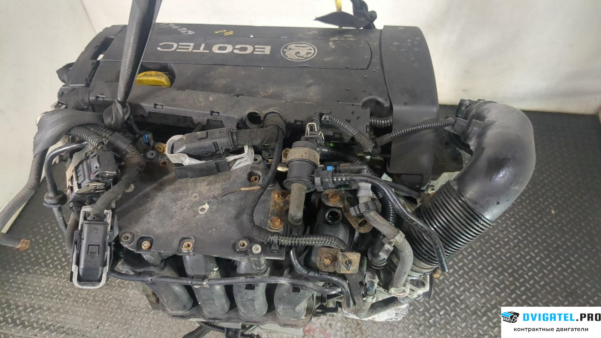 Двигатель Opel Zafira B 2005 - 2012 Z16XE1 1.6 л., Бензин, Инжектор, артикул 8838290