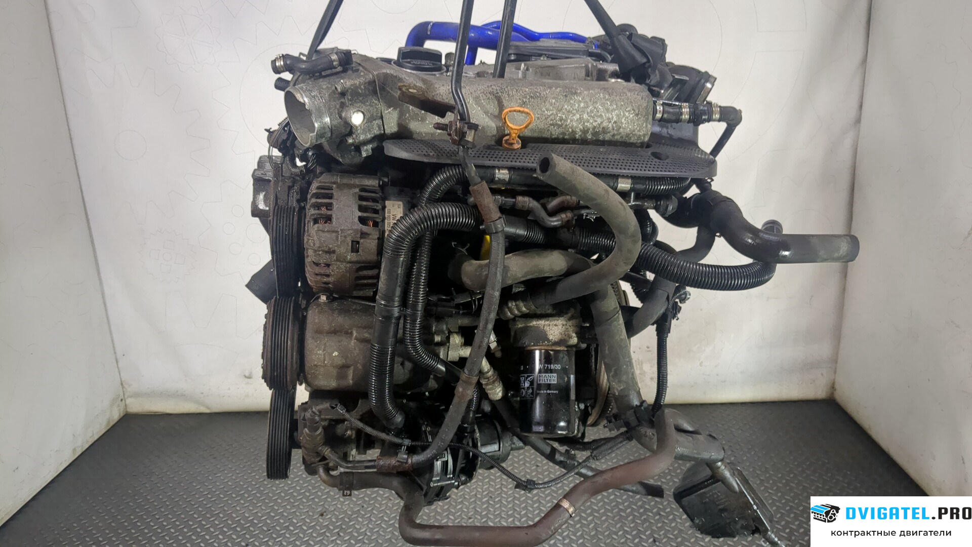 Двигатель Volkswagen Golf 4 1997 - 2005 AUM 1.8 л., Бензин, Турбо-инжектор, артикул 8775711