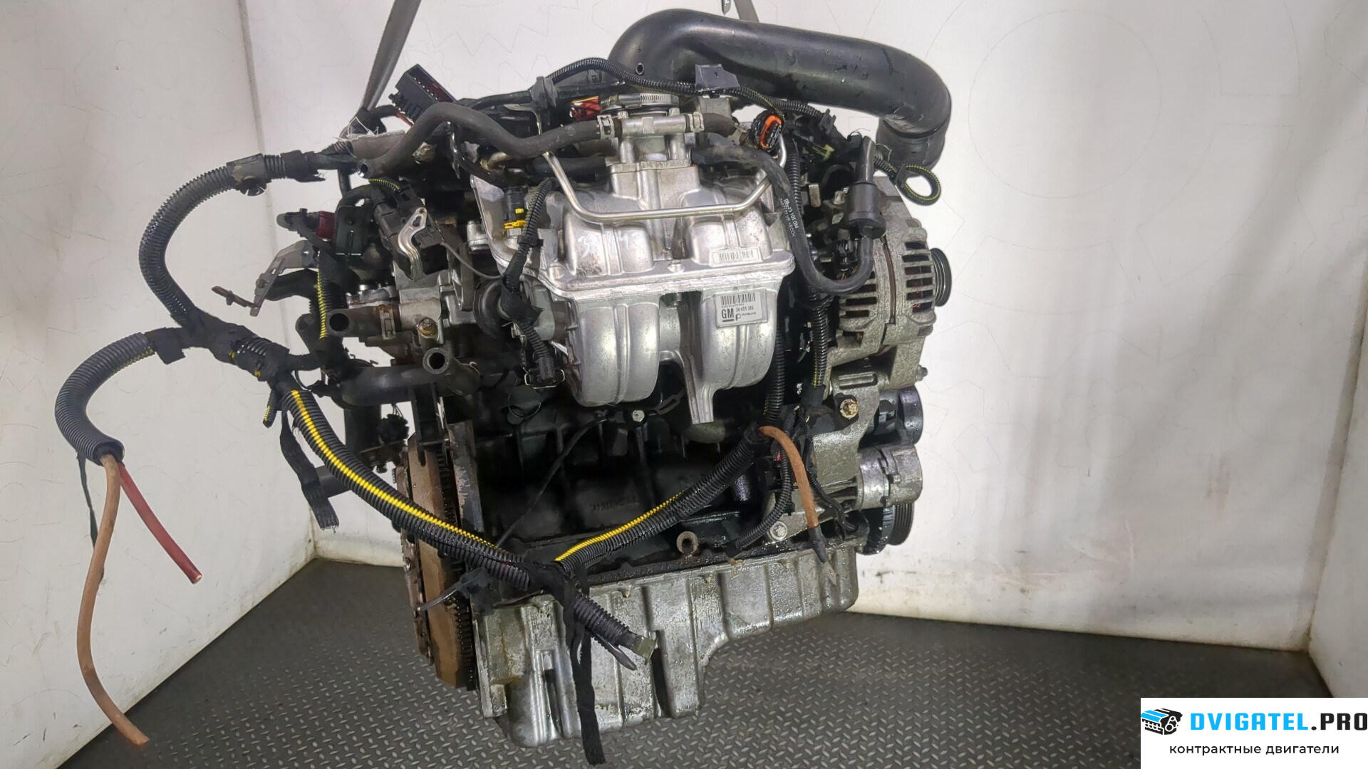 Двигатель Opel Vectra C 2002 - 2008 Z18XE 1.8 л., Бензин, Инжектор, артикул 9132748