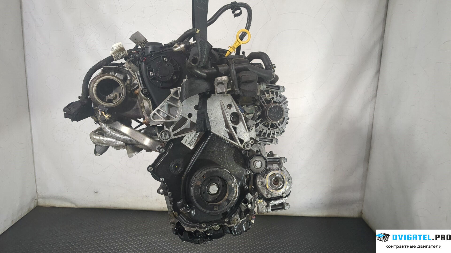 Двигатель Audi A3 8V 2016 - 2020 DHHA 2 л., Бензин, TFSI, артикул 8816041